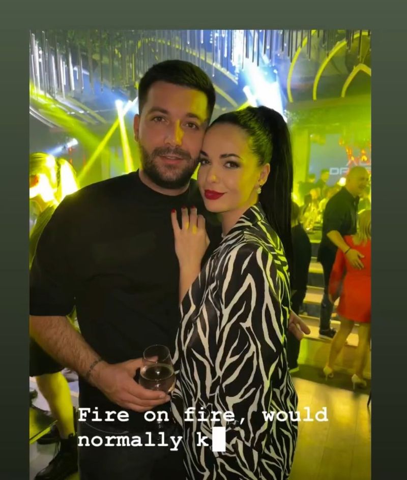 Deea Maxer nu se mai ascunde! Artista a confirmat că este într-o relație la scurt timp după ce fost fotografiată în brațele unui bărbat misterios