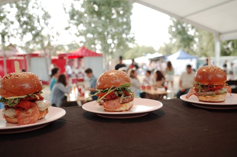 BurgerFest 2023: Tot ce trebuie să știi despre festivalul de la Verde Stop Arena