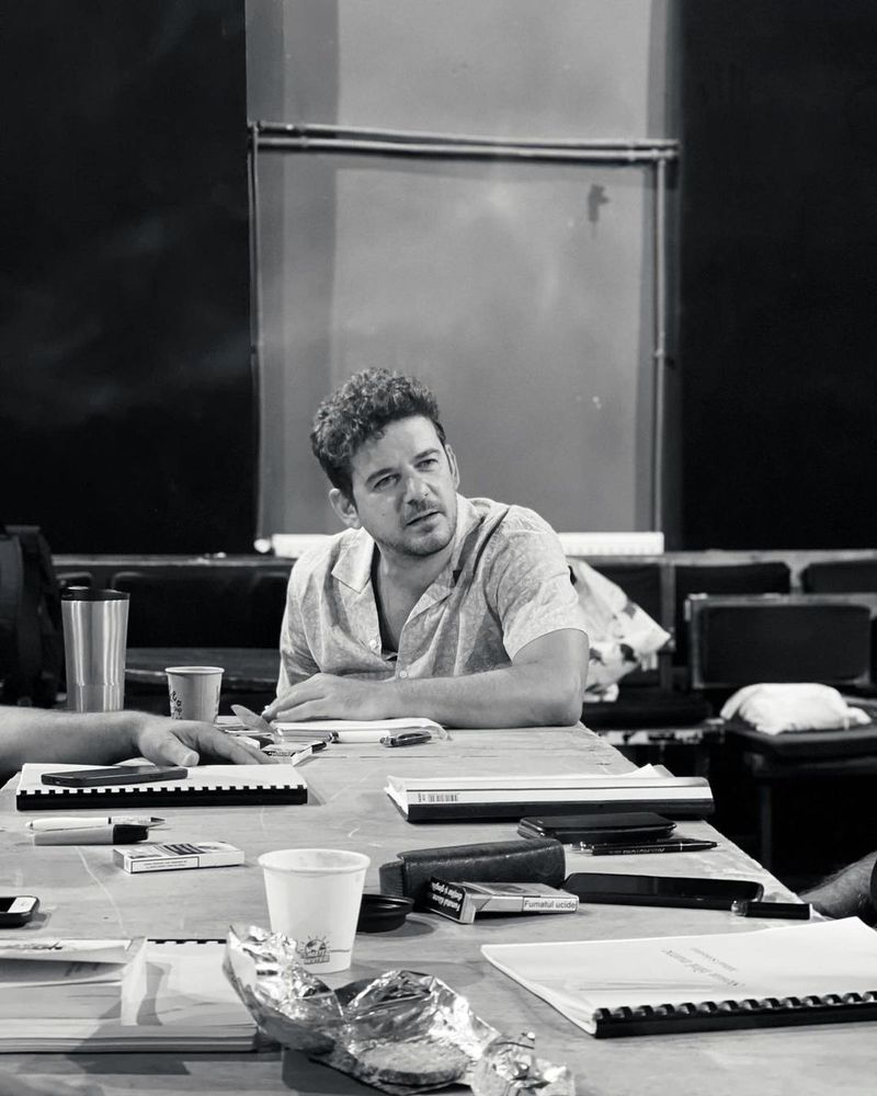 Vlad Zamfirescu s-a căsătorit cu o colegă de scenă, cu 17 ani mai tânără. Iată cine este soția actorului