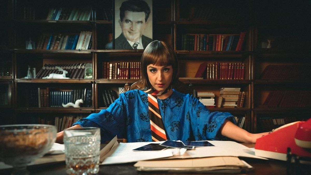 EMAA - Free man falling