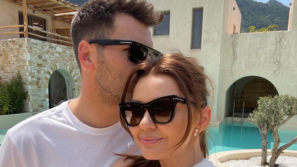 Albertina Ionescu și Constantin Opriș și-au unit destinele: "Entuziasmați, fericiți, înconjurați de prieteni și de familie". Locația de vis unde a avut loc ceremonia religioasă