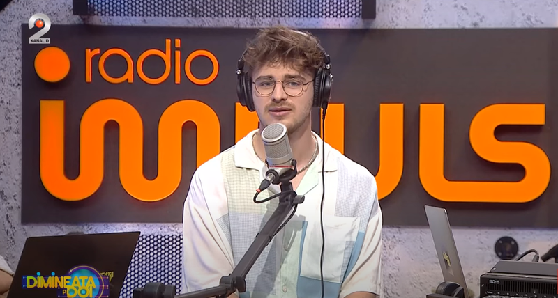 Denis Matroș a decis să renunțe la facultate și să se ocupe de social media