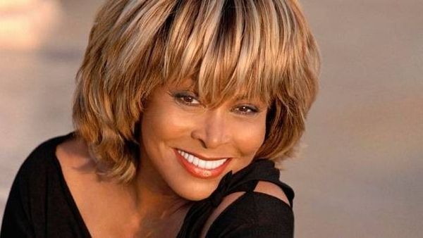 Calvarul trăit de Tina Turner. Cum a reușit legendara c&acirc;ntăreață de muzică rock să fugă de soțul ei, Ike Turner: "Voia ca abuzul lui să fie văzut". Regretata artistă  a avut o viață care bate orice film
