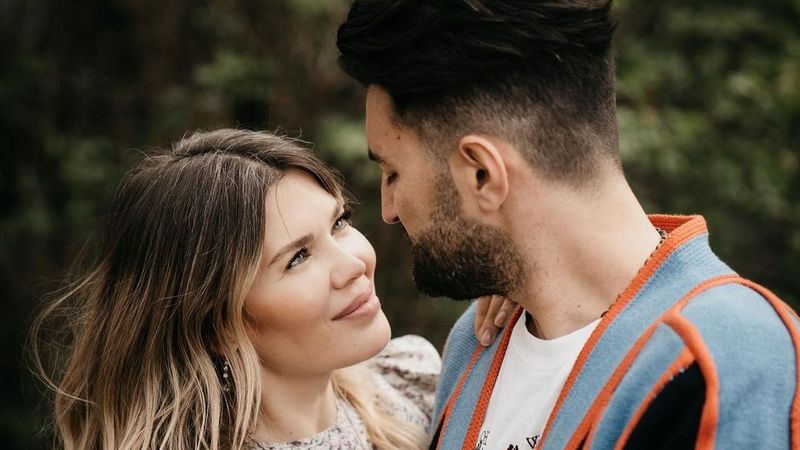 "Frumusețea stă mai degrabă &icirc;n lucrurile simple". Gina Pistol și Smiley, mesaj emoționant cu doar c&acirc;teva ore &icirc;nainte de nuntă