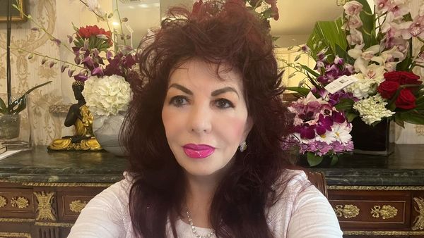 "Au niște lucruri pe care trebuie să le rezolve". Carmen Harra, previziuni despre nunta dintre Gina Pistol și Smiley. Ce se va întâmpla cu viitorul mirilor