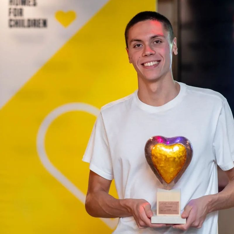 O nouă victorie pentru David Popovici! „Sunt foarte mulţumit de rezultat”. Ce note a obținut sportivul la examenul de Bacalaureat?