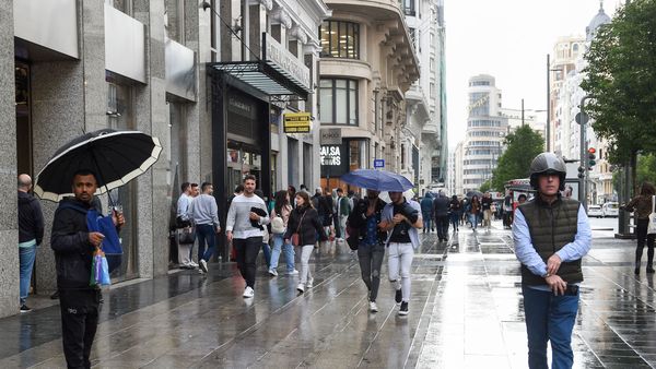 Cod portocaliu de ploi torenţiale şi grindină! Care sunt zonele vizate