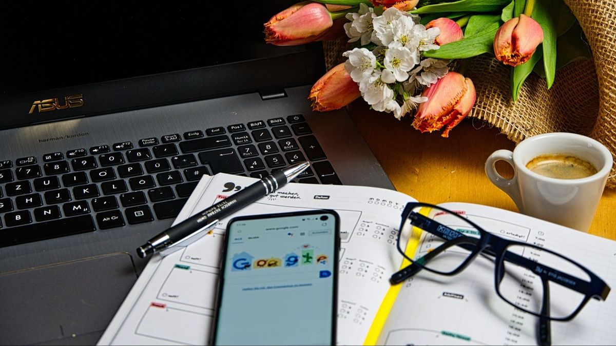 5 iunie 2023 - Zi liberă: Ce beneficii primesc cei care muncesc în această zi? Prevederile din Codul Muncii