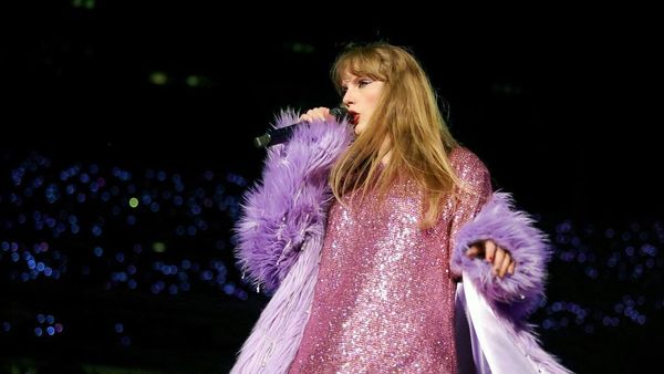 Fanii lui Taylor Swift au purtat scutece pentru adulți la concertul ei. Motivul șocant pentru care au recurs la acest gest