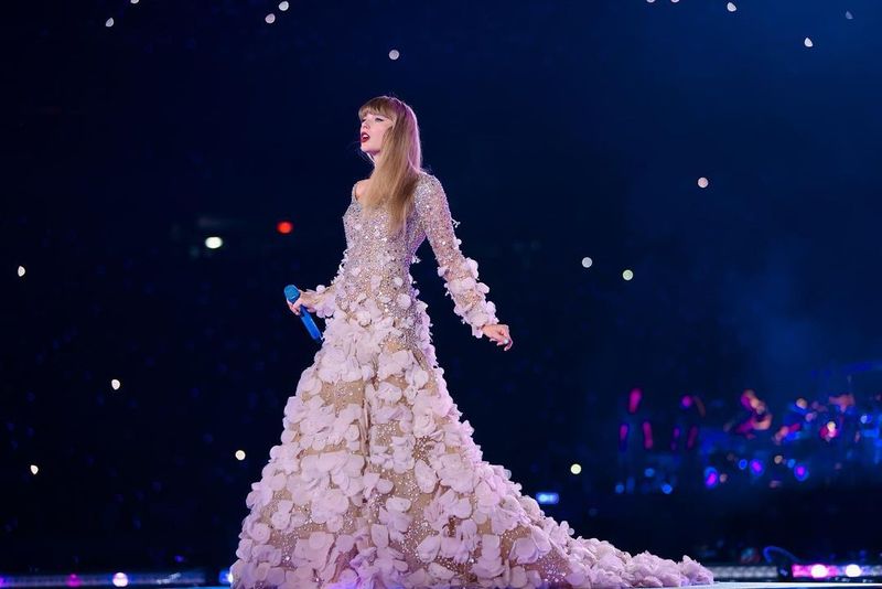 Gestul surprinzător făcut de fanii lui Taylor Swift pentru a nu pierde niciun minut din concertul ei