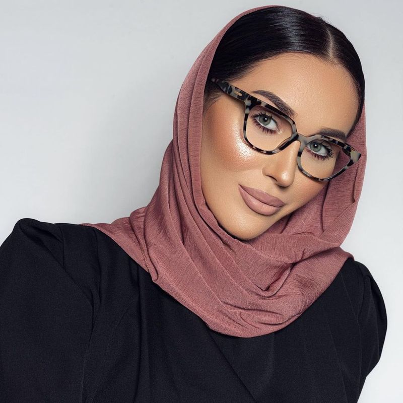 Ce are de gând să facă soțul make-up artistului și cum vrea să scape de închisoare