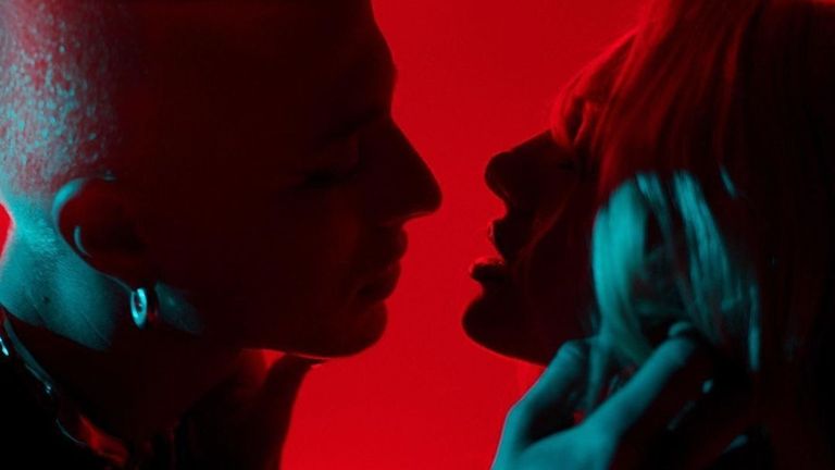 Alexandra Stan - Bobo