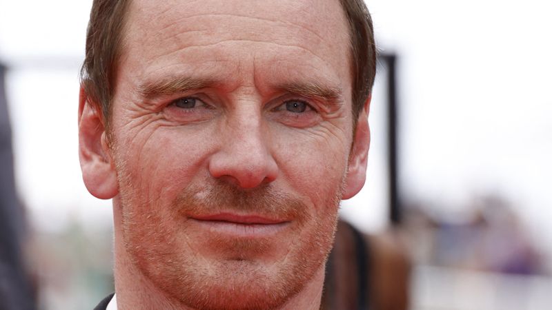 VIDEO! Momentul &icirc;nfiorător c&acirc;nd actorul Michael Fassbender s-a lovit de un parapet pe circuitul de 24 de ore de la Le Mains