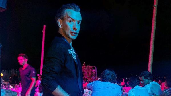 Când și unde își vor putea lua oamenii rămas bun de la designerul Stephan Pelger? Prietena cea mai bună îi va cânta la căpătâi