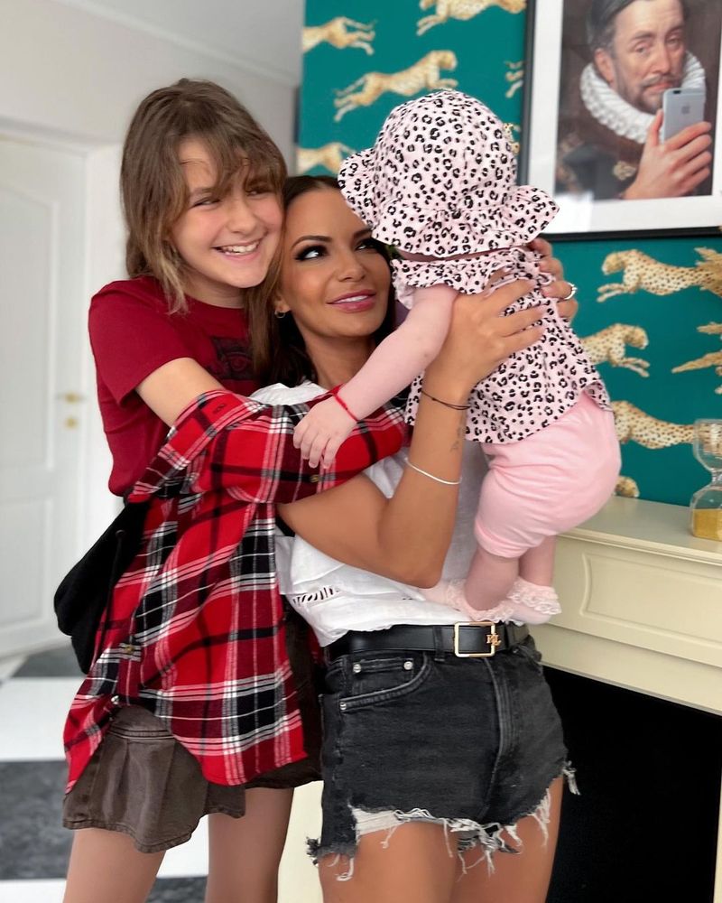 Andreea Antonescu, dezvăluiri despre botezul fiicei sale: „Vom avea foarte multe surprize!”