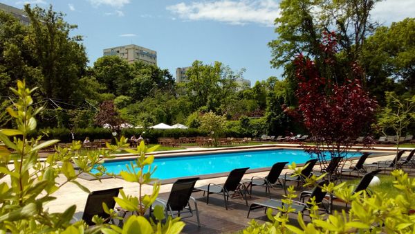 Ce piscine sunt deschise în București în 2023: Lista prețuri de intrare