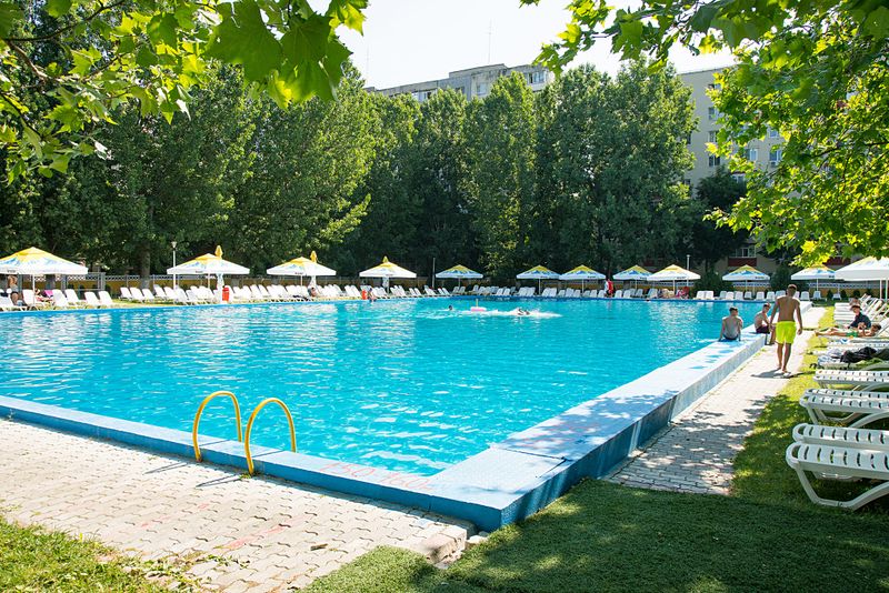 Ce piscine sunt deschise în București în 2023: Lista prețuri de intrare