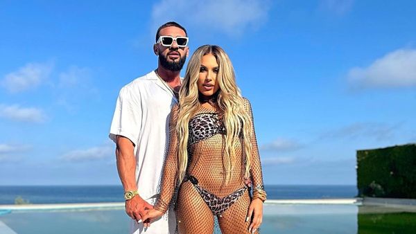 VIDEOCLIP: AMNA X Dorian Popa - Shoturi