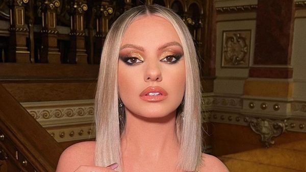 Alexandra Stan, dezvăluiri despre viața ei sentimentală! Artista recunoaște că &icirc;n viața ei există o persoană specială: "El &icirc;nseamnă ceva pentru mine". Cine este bărbatul misterios