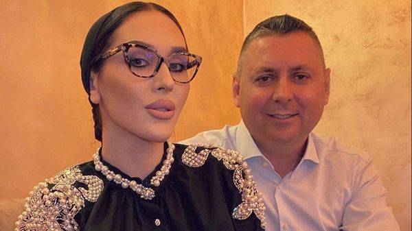Dana Roba, despre momentul atacului. Dezvăluiri cutremurătoare. Make-up artistul susține că soțul ei și-a premeditat fapta: "Eu nu aveam ciocanul ăla &icirc;n casă, cu care el m-a bătut"
