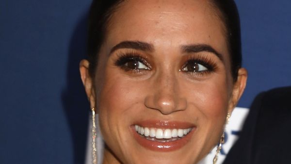 Val de critici la adresa lui Meghan Markle după scandalul rezilierii contractului cu Spotify: "Se pare că nu era un mare talent audio, sau neapărat orice fel de talent"