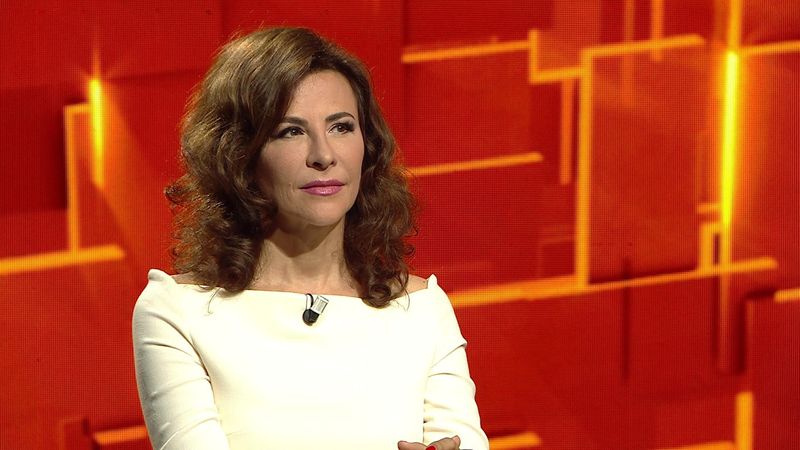 Adina Alberts, supranumită “Chirurgul vedetelor”, vine duminică la “40 de întrebări cu Denise Rifai”