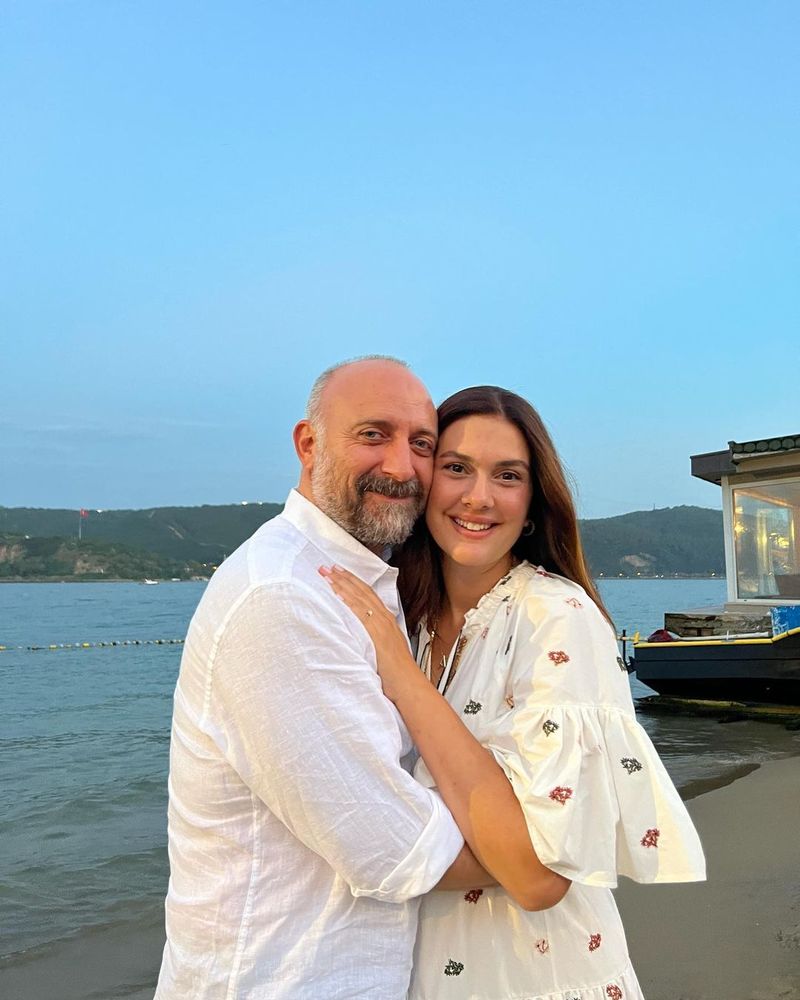 Bergüzar Korel și Halit Ergenç
