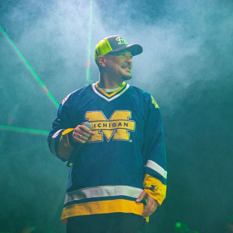 Puya a transmis un mesaj clar pentru tinerii prezenți la Neversea.