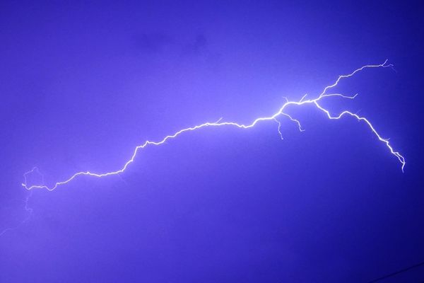 Avertizare meteorologică cod galben de vijelii şi grindină pentru Bucureşti, Ilfov, Giurgiu şi D&acirc;mboviţa /Bucureşti-Ilfov