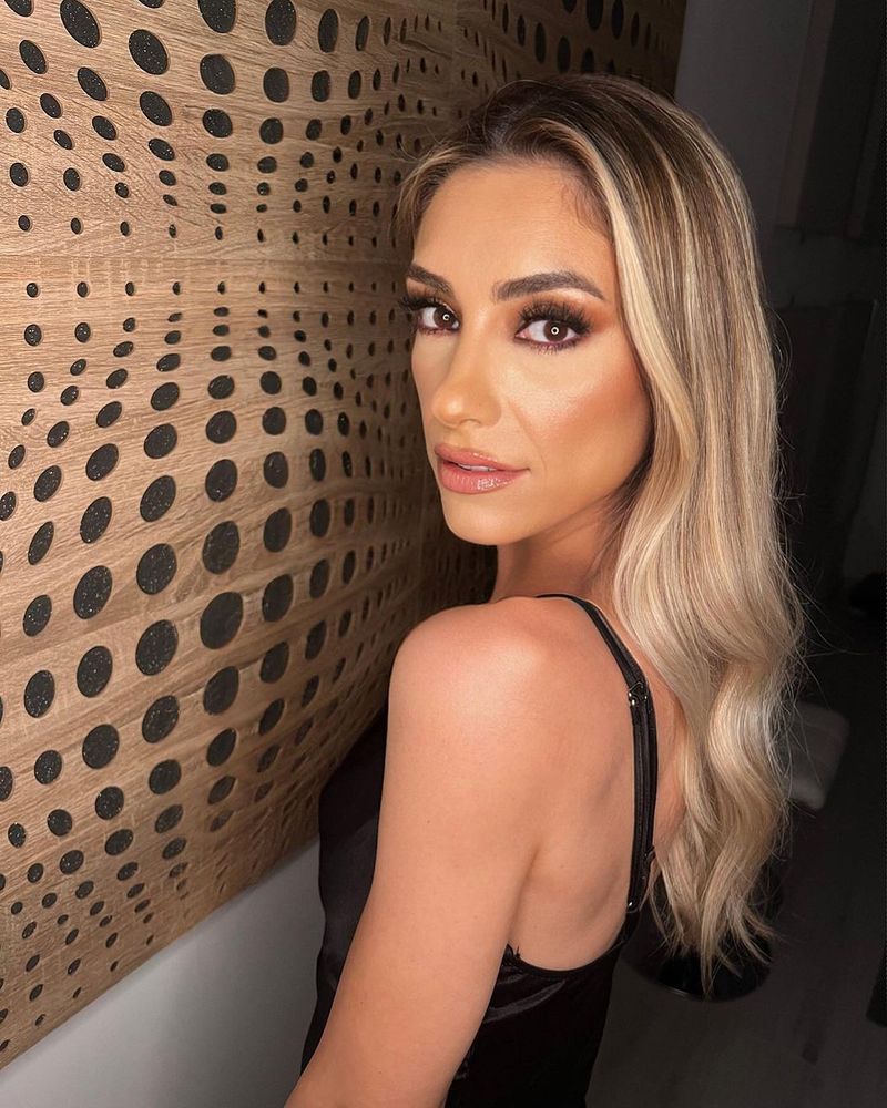 Misty, despre motivele care au dus la amânarea nunții