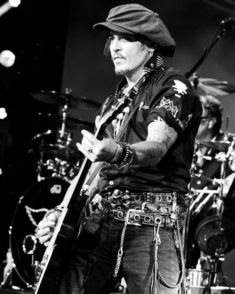 Johnny Depp a fost nevoit să anuleze show-ul din Budapesta