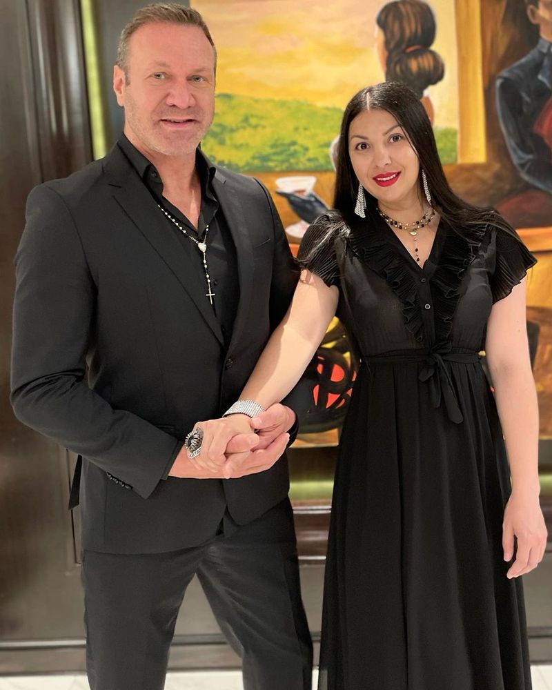 Alin Oprea, aspru criticat pentru felul în care își răsfață soția.