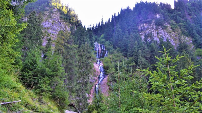 Top 5 cele mai frumoase peisaje montane din țară unde ți-ai putea petrece vacanța ca-n Rai