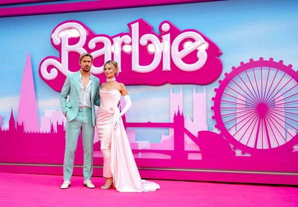 Barbie&rdquo; şi &bdquo;Oppenheimer&rdquo; au continuat să domine box office-ul nord-american. Ce &icirc;ncasări au avut &icirc;n primele două săptăm&acirc;ni de la lansare