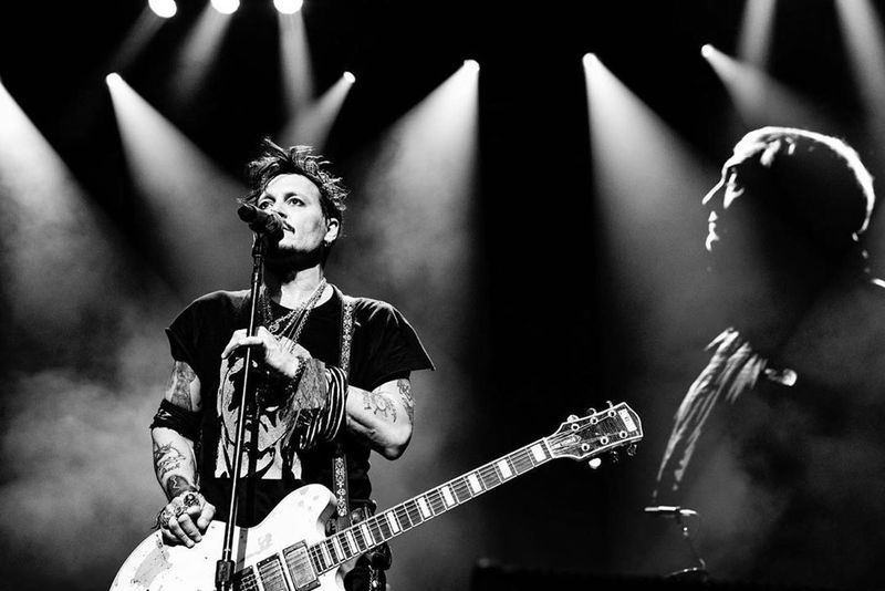 Johnny Depp, ipostază neașteptată după ce a fost găsit inconștient într-o cameră de hotel