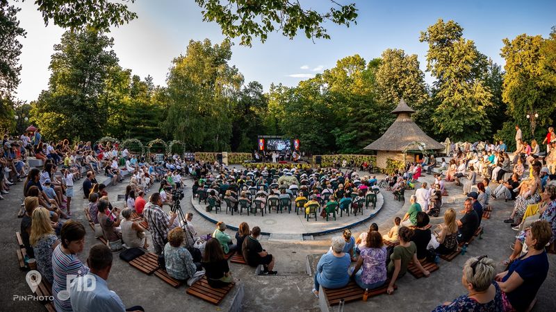4 zile vibrante, pline de culoare, la Festivalul Internațional de Teatru Ariel V&acirc;lcea Fest 2023