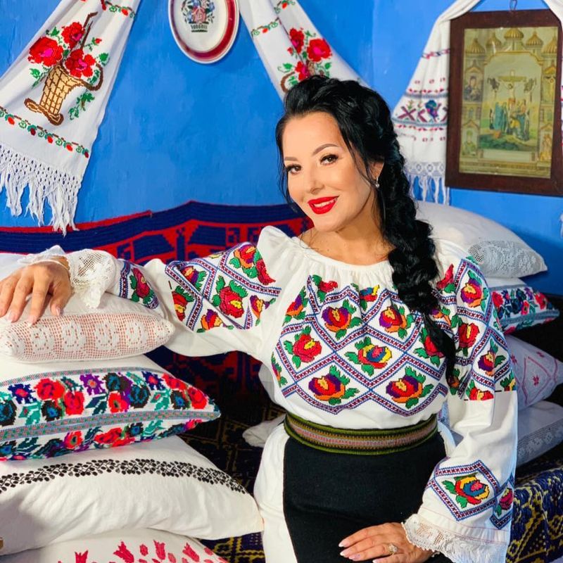 Angela Rusu a desființat-o pe Elena Merișoreanu