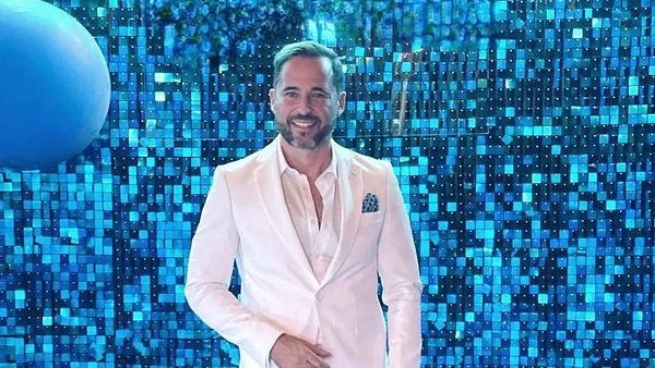 Dinu Maxer, surprins alături de noua iubită într-un club de fițe! Cine este Magdalena Chihaia 