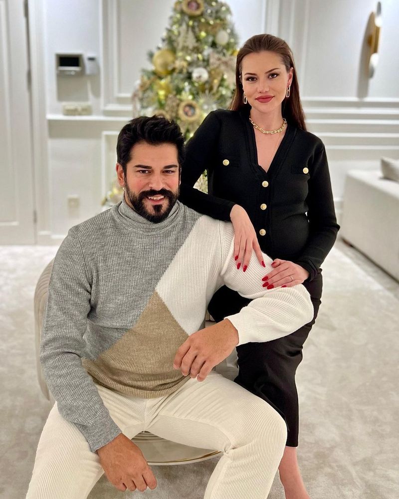 Burak Özçivit și Fahriye Evcen