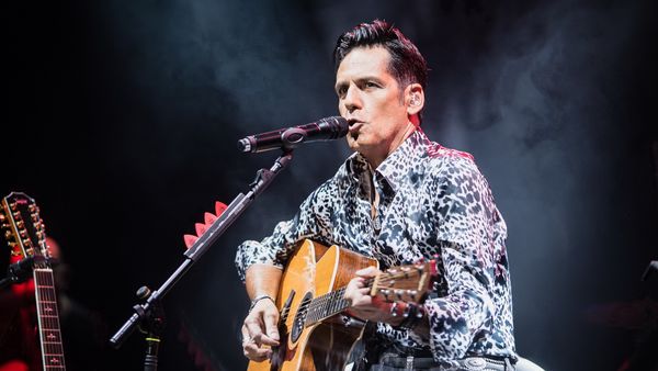 Drama care i-a marcat viața lui Ștefan Bănică Jr. Detalii neștiute despre cum și-a pierdut fratele vitreg la doar 25 de ani: "S-a auzit o bubuitură cumplită"