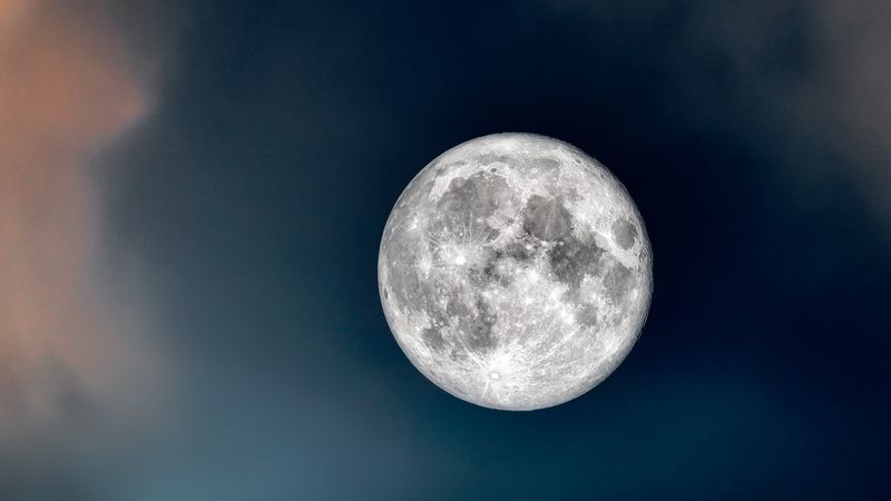 Lună Nouă &icirc;n Leu pe 16 august 2023. Cum ne afectează