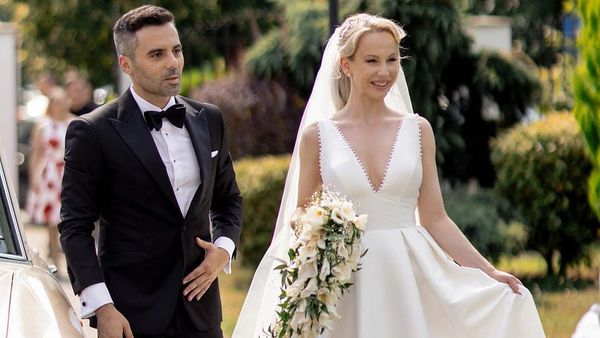 Buchetul de mireasă al Sandrei Izbașa, o adevărată avere. Cât a plătit fosta gimnastă pentru acesta