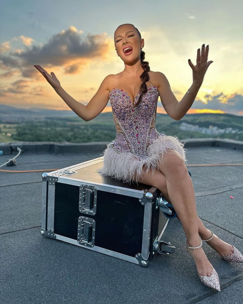 Vladuta Lupau, criticata de Angela Rusu