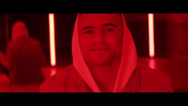 MOHOMBI & YOUSSOU NDOUR - Hello