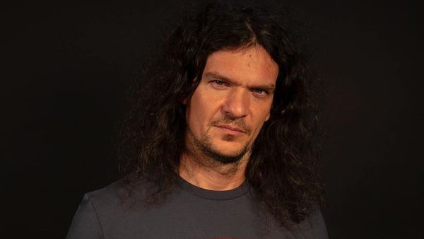 Tudor Chirilă, atac furibund la adresa premierului Ciolacu după exploziile de la Crevedia: "Cu nesimțire și tupeu Marcel Ciolacu ne spune că s-a intervenit exemplar"