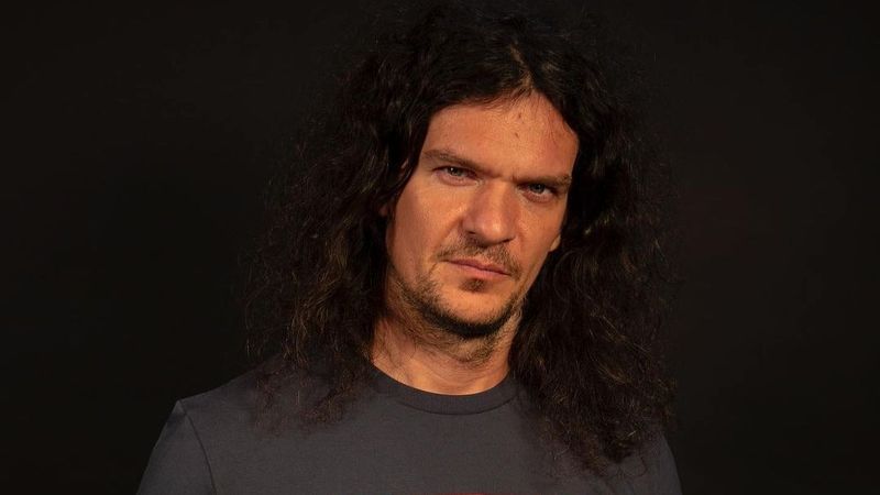 Tudor Chirilă, atac furibund la adresa premierului Ciolacu după exploziile de la Crevedia: "Cu nesimțire și tupeu Marcel Ciolacu ne spune că s-a intervenit exemplar"