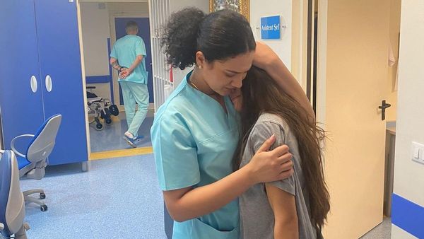 Cum se simte acum Ana, fiica Roxanei Ciuhulescu după operația la coloana. Vedeta a făcut primele declarații după externarea copilei