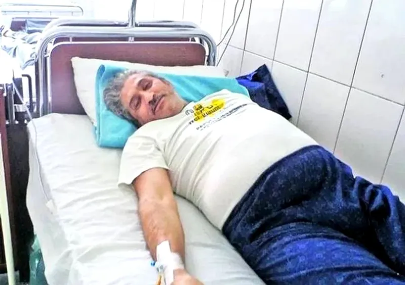 Jean Paler pe patul de spital