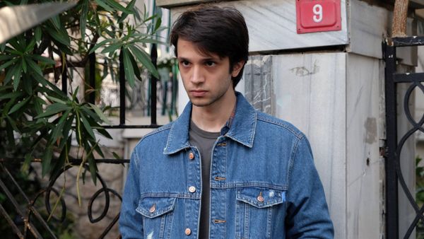 Arda Anarat - de la prințul Şehzade Mehmed, din ”Suleyman Magnificul", la Çınar în serialul “Secrete de familie”, de la Kanal D