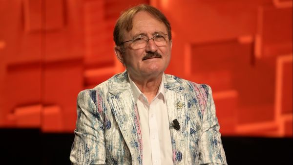 Cornel Palade, la &ldquo;40 de &icirc;ntrebări cu Denise Rifai&rdquo;, &icirc;n această duminică, la Kanal D